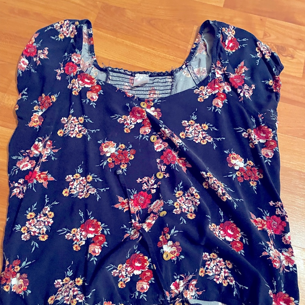 Women’s blous